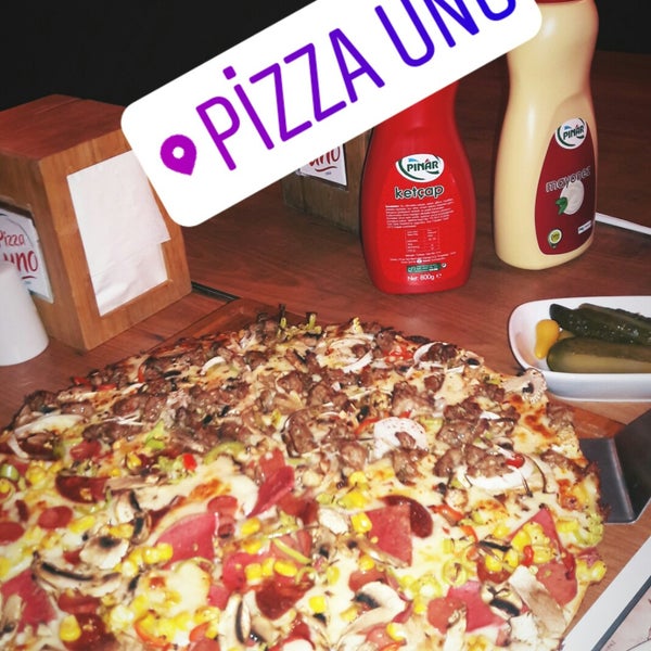 Foto tirada no(a) Pizza Uno por Atakan Ç. em 5/2/2018
