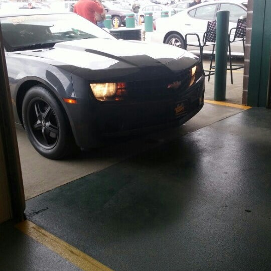 Southern Auto Auction Automotive Repair Shop in East Windsor