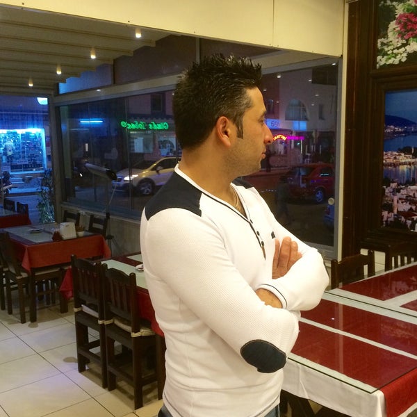 2/15/2015에 bulut i.님이 Çorbacı Ümit Usta Gümbet Restorant에서 찍은 사진