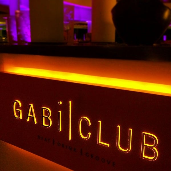 รูปภาพถ่ายที่ Gabi Club โดย Thomas E. เมื่อ 5/8/2014