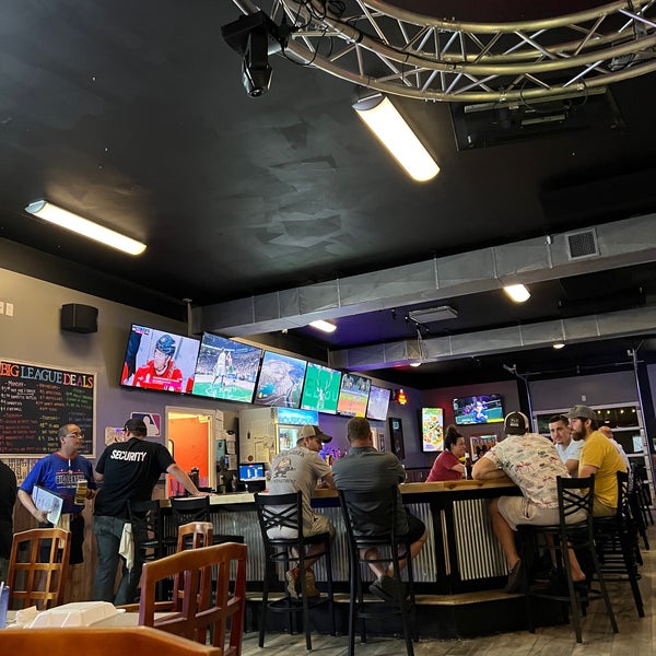 Big League Sports Bar & Grill - Lafayette, IN
