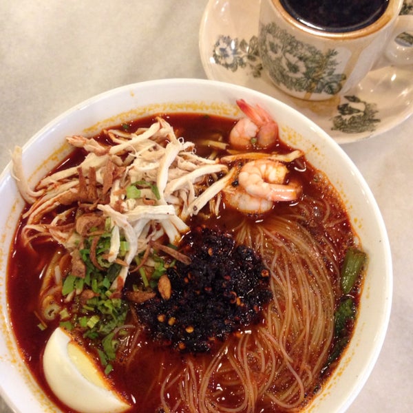 Prawn Mee is good and with the sambal on top