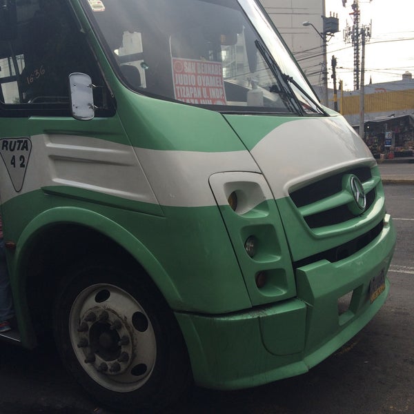 Fotos en Metro ViverosDerechos Humanos (Línea 3) 11 tips