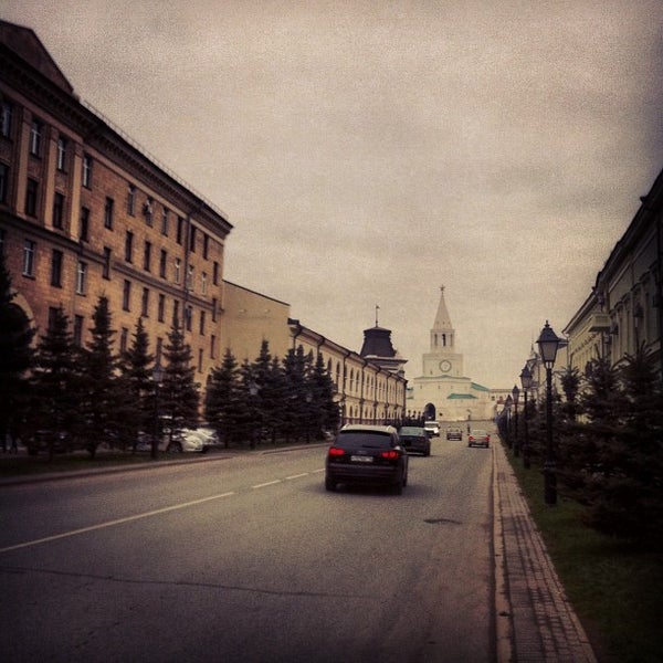 Улица кремлевская 1