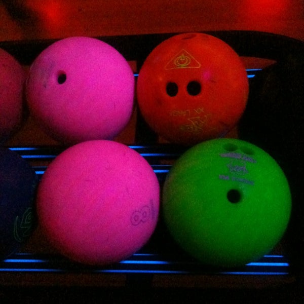 Rolling bowling. Rolling bowling
