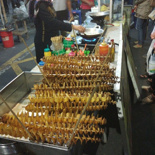 Pasar Malam Ngarsopuro - Surakarta, Jawa Tengah