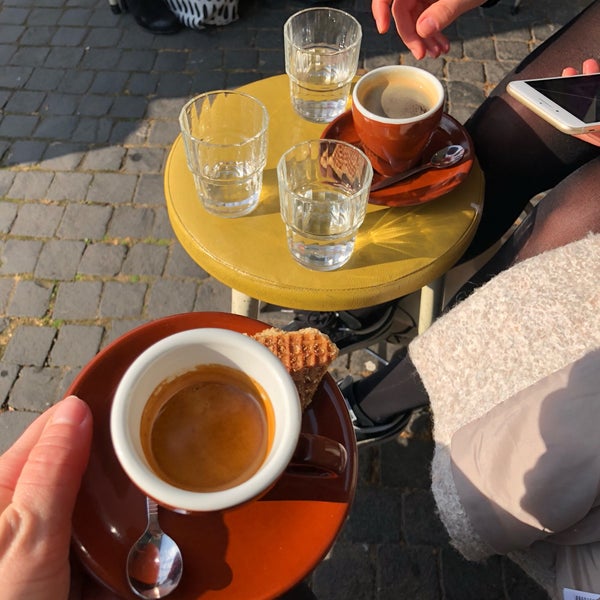 Espresso was nice. My friends tried the flat whites and love it. They also sell bikes . Such a lovely Dutch concept. Must pit stop point for Utrecht !