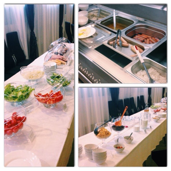 Сегодня утром на Шведском столе: овощи, фрукты, мюсли, хлопья, выпечка, сосиски, омлет, оладьи, каша и многое другое!👍