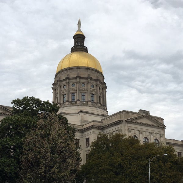 3/28/2017 tarihinde John S.ziyaretçi tarafından Georgia State Capitol'de çekilen fotoğraf