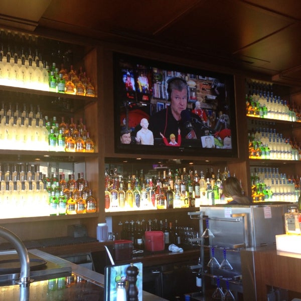 JOEY Bellevue Salón