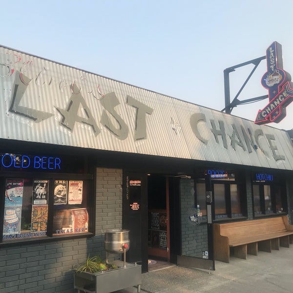 Photo taken at Slim&#39;s Last Chance Chili Shack by Peter A. on 8/14/2018