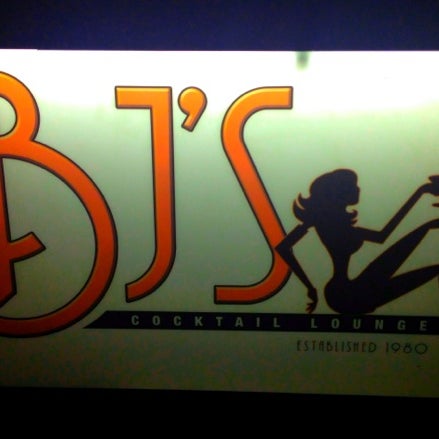 Photo taken at BJ&#39;s Cocktail Lounge East by Peter A. on 10/24/2012
