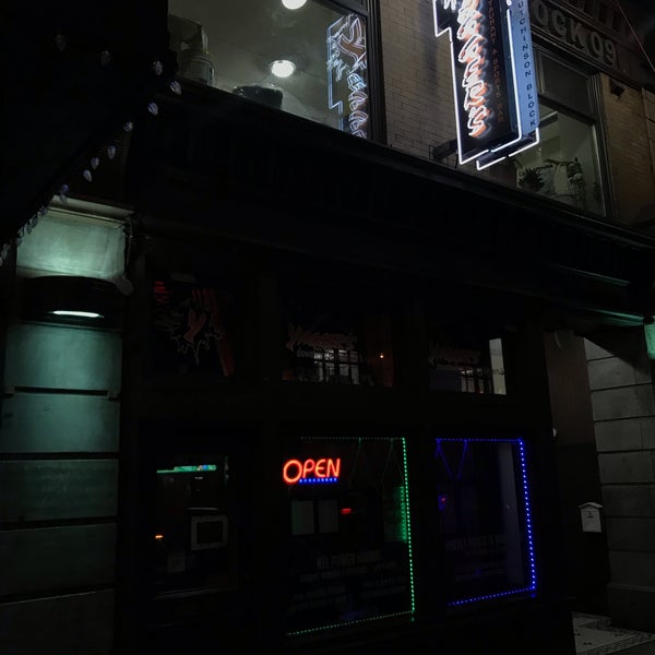 Das Foto wurde bei Yagger&#39;s Downtown Restaurant &amp; Sports Bar von Peter A. am 1/6/2019 aufgenommen
