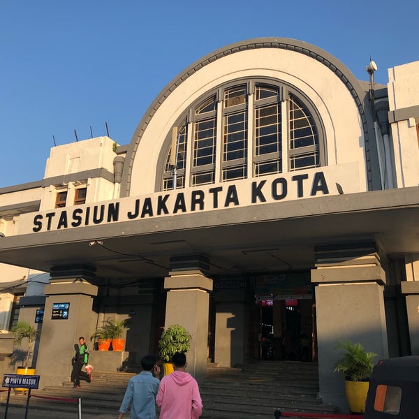 Photo taken at Stasiun Jakarta Kota by Inne N. on 6/1/2018