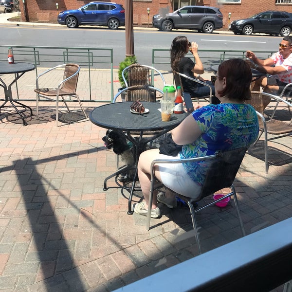 Photo taken at Bayou Bakery, Coffee Bar &amp; Eatery by Sean H. on 5/19/2019