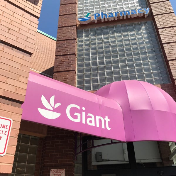 Photos at Giant Food Ballston Virginia Square 3450 Washington Blvd