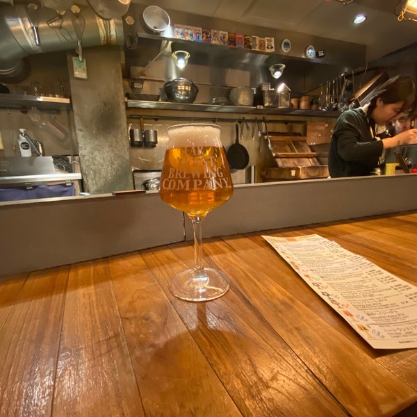 Foto diambil di Far Yeast Tokyo Craft Beer &amp; Bao oleh Erik M. pada 1/5/2020