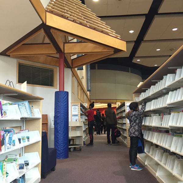 erin-meadows-branch-mississauga-library-2800-erin-centre