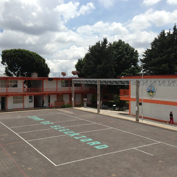 Fotos En Escuela Secundaria General Gabriela Mistral Colegio Secundario