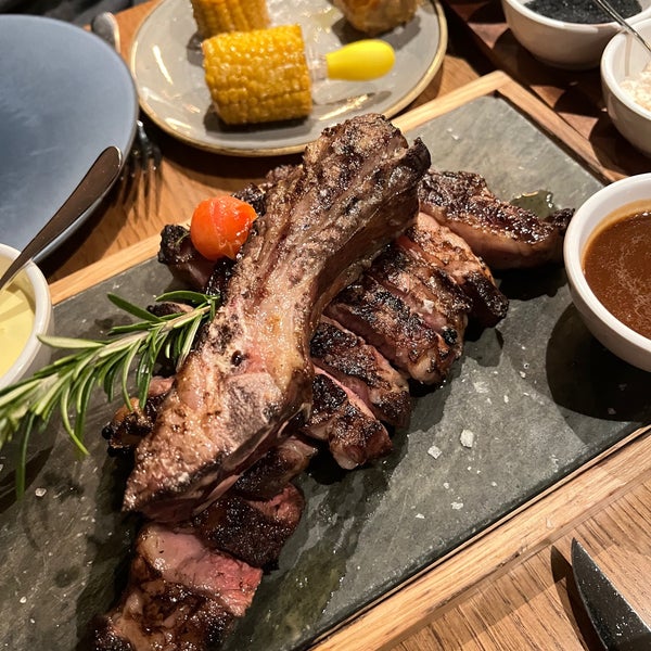 Simons steakhouse deals