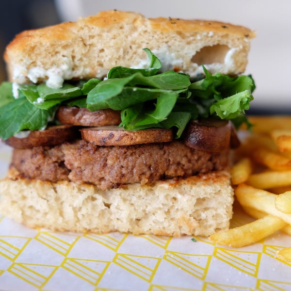 5/20/2017にBubada Club Sandwich and BurgerがBubada Club Sandwich and Burgerで撮った写真