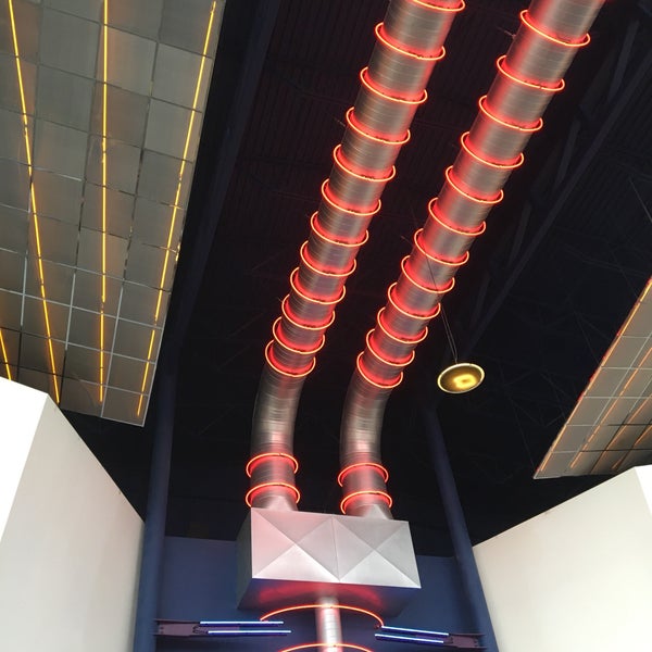 Regal Movies On TV Southeast Hillsboro 1083 ziyaretçidan 19 tavsiye