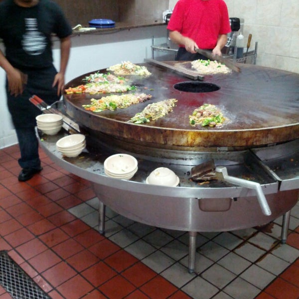 Photo taken at CrazyFire Mongolian Grill by Taylor H. on 7/30/2013