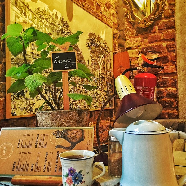 2/25/2016 tarihinde Isil B.ziyaretçi tarafından LuLu Home Interior &amp; Café'de çekilen fotoğraf