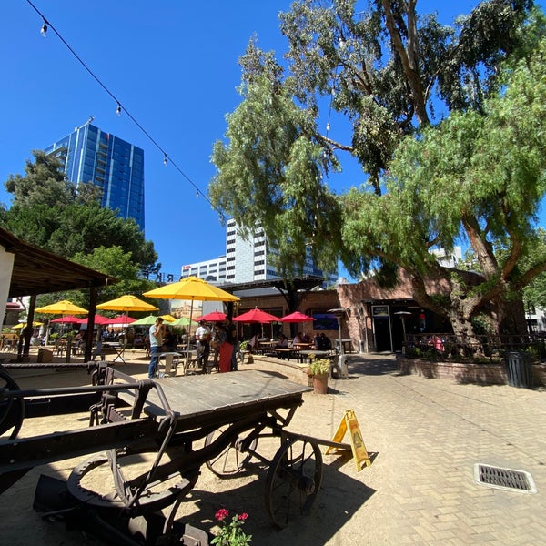 รูปภาพถ่ายที่ San Pedro Square Market โดย Vegard K. เมื่อ 6/25/2022