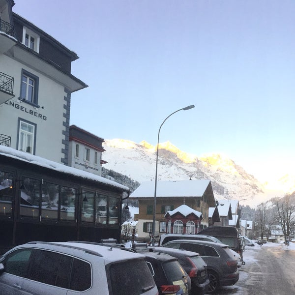 รูปภาพถ่ายที่ Ski Lodge Engelberg โดย Vegard K. เมื่อ 2/11/2017