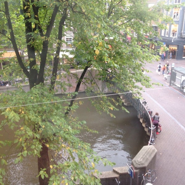 Foto tirada no(a) Dikker &amp; Thijs Fenice Hotel por Cormac O. em 9/30/2014