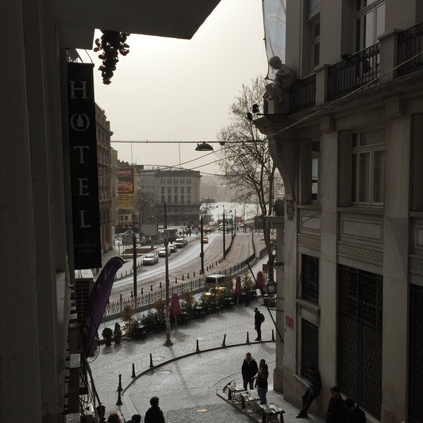 Foto tomada en Karakoy Aparts  por Hande el 2/1/2015