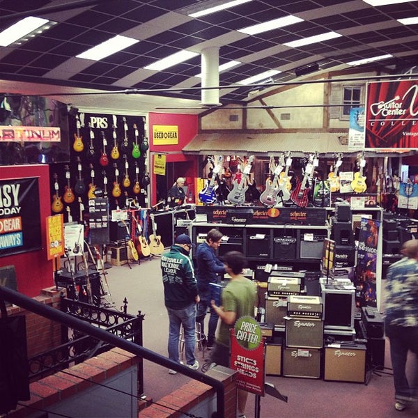 Guitar Center 7425 Sunset Blvd