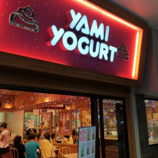 Photos at Yami Yogurt (Now Closed) Frozen Yogurt Shop in Honolulu