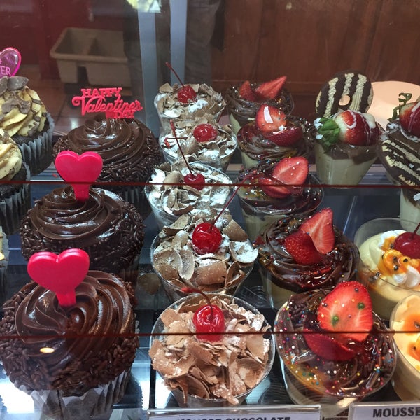 Foto tirada no(a) Amor em Pedaços Bakery por Simone F. em 2/12/2015