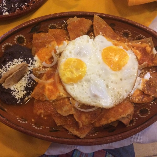 รูปภาพถ่ายที่ La Calle Restaurante โดย José Alonso R. เมื่อ 11/14/2014