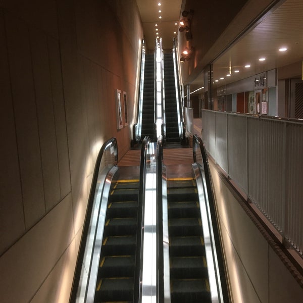 市川駅行政サービスセンター 構造物