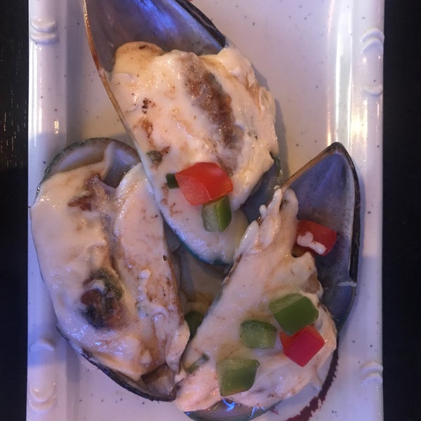 You have to try the Yaki Mussels Kewpie, they are very tasty.
