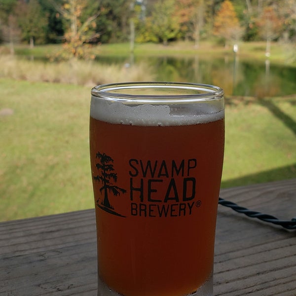 Photo taken at Swamp Head Brewery by Susan K. on 12/11/2021