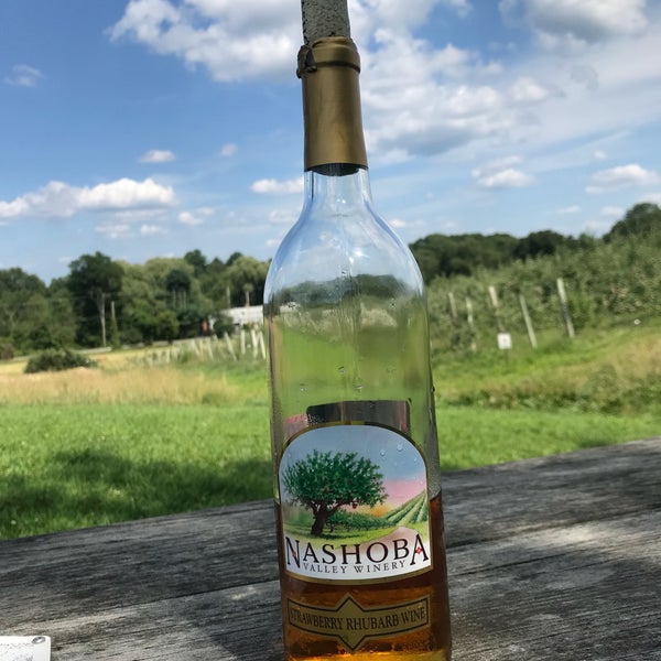 Photo taken at Nashoba Valley Winery by Dan 💀 on 7/31/2018