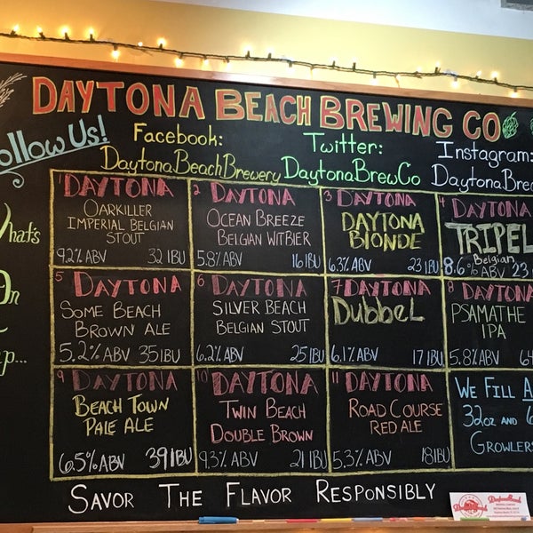 Foto scattata a Daytona Beach Brewing Company da Leslie M. il 2/19/2016