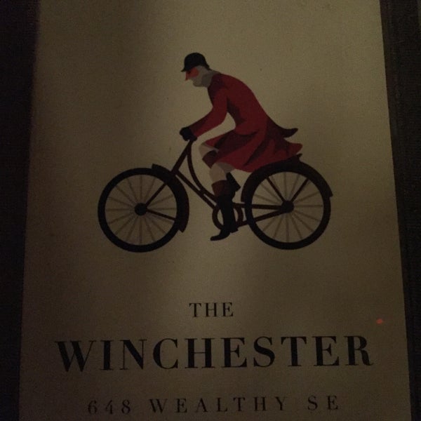 Foto tirada no(a) The Winchester por Ariel L. em 12/23/2015