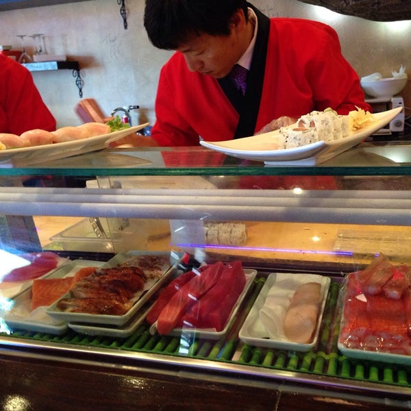 Photo taken at Izumi Sushi by Diana B. on 4/16/2014