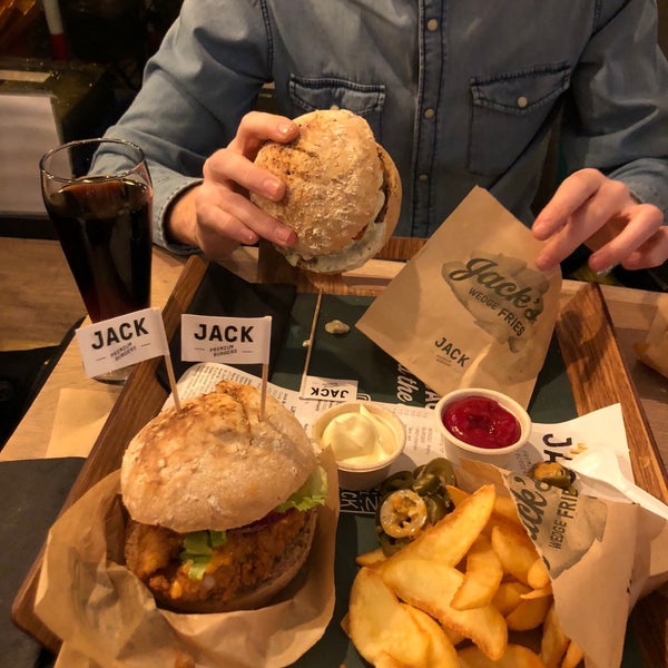 Foto scattata a Jack Premium Burgers da Silke G. il 2/1/2019