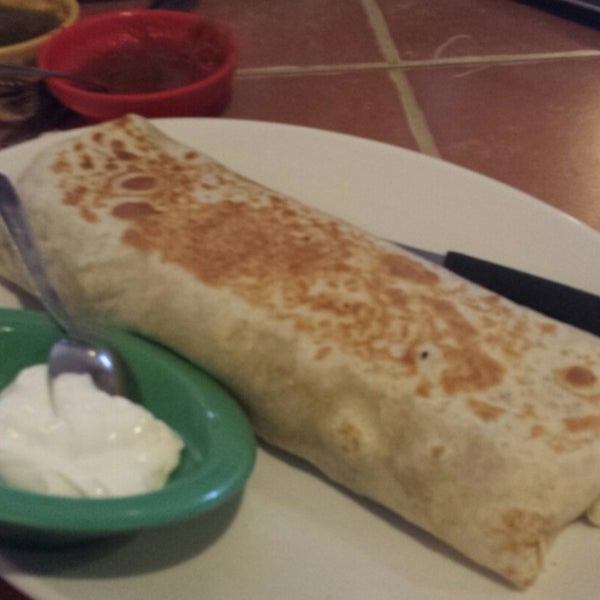 Foto tomada en Lindo Mexico Restaurant  por Nate B. el 12/5/2014