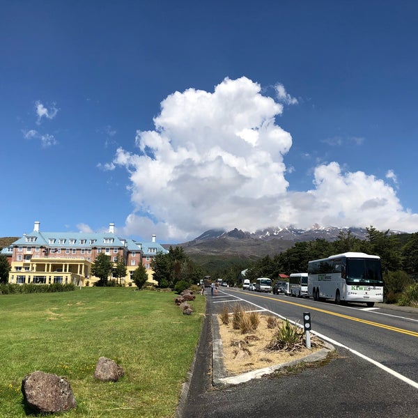 Снимок сделан в Chateau Tongariro Hotel пользователем Katsunori K. 1/25/2018