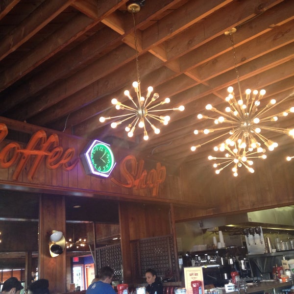 11/2/2013にCate P.がBrite Spot Family Restaurantで撮った写真