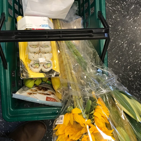 Sprouts Farmers Market 21821 Ventura Blvd