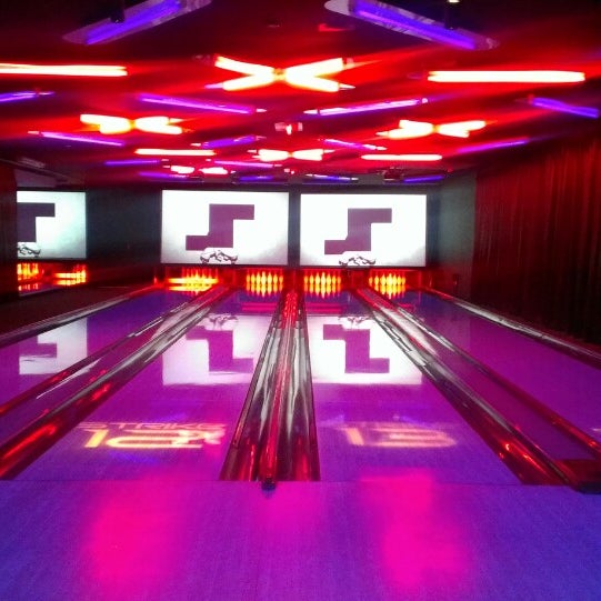 Strike Bowling Bar 8 Tips From 586 Visitors