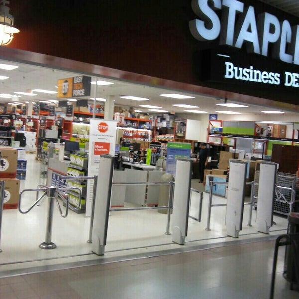 Staples Paper / Office Supplies Store in Spruce Grove